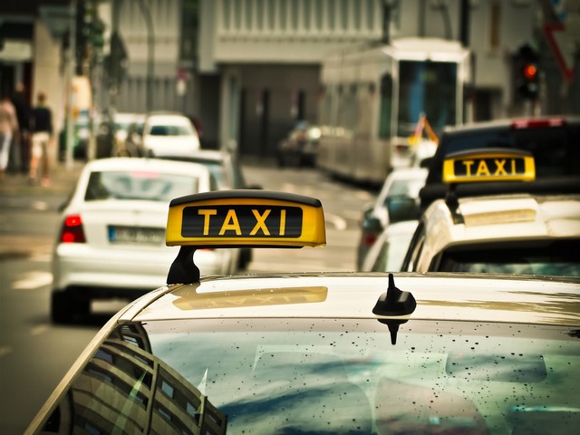 Επαγγελματίες Οδηγοί: Ταξί/Φορτηγά